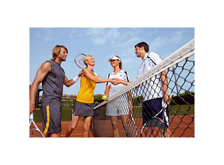 Tennisverkko, osin kaksinkertainen 