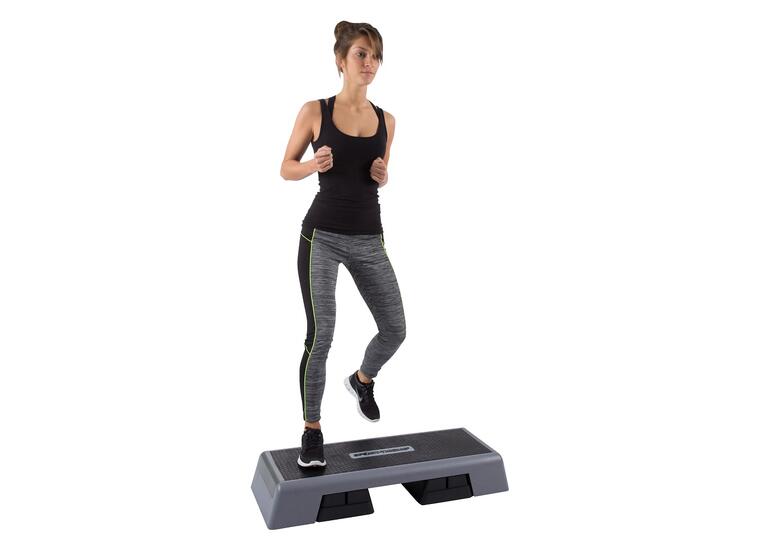 Sport-Thieme Aerobic Steppilauta 97x36 cm, 5 v. takuu, säädettävä korkeus 
