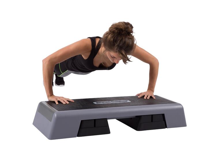 Sport-Thieme Aerobic Steppilauta 97x36 cm, 5 v. takuu, säädettävä korkeus 