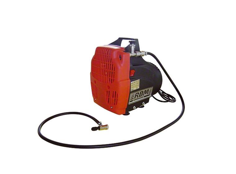 Pallokompressori MK 110 Pumppaa pallon muutamassa sekunnissa 