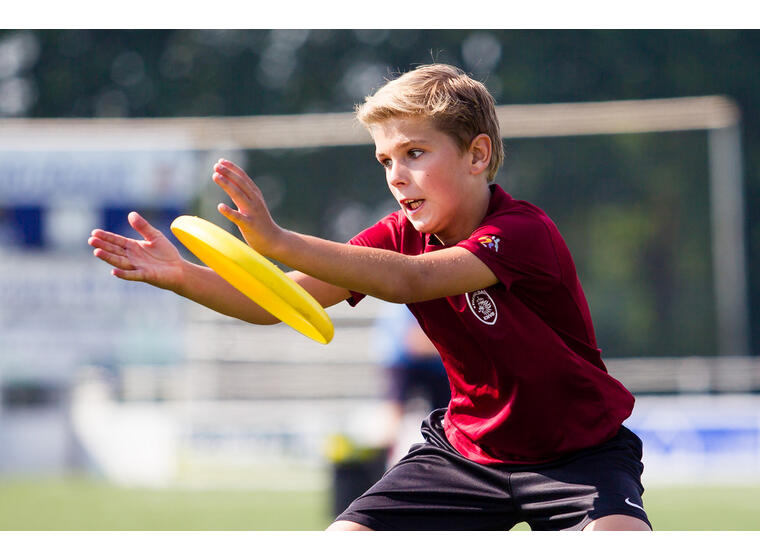 KanJam® Frisbeepeli | 4 henkilöä Aktiviteetti kouluun ja vapaa-aikaan 