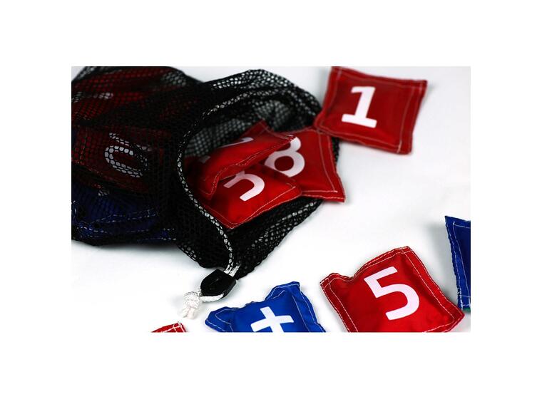 17 bags with numbers and signs 7,6X7,6cm Nylon - print both sides 