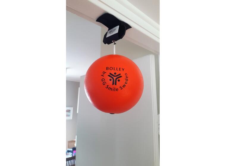 Bolley | Pehmopallo narulla 16 cm | Narun pituus: 220 cm 