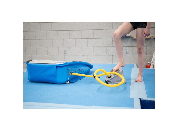 AirTrack | AirBoard Boost Ilmatäytteinen ponnahduslauta 