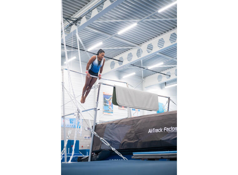 AirTrack | Alastulopatja Airbag S Ilmatäytteinen | 400 x 250 x 70 cm 