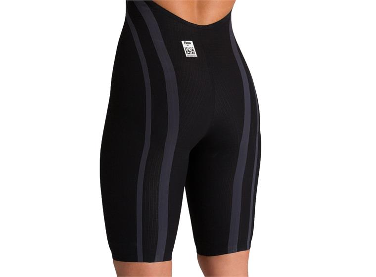 Arena PWS Carbon Core FX Kisapuku | Open back | Musta