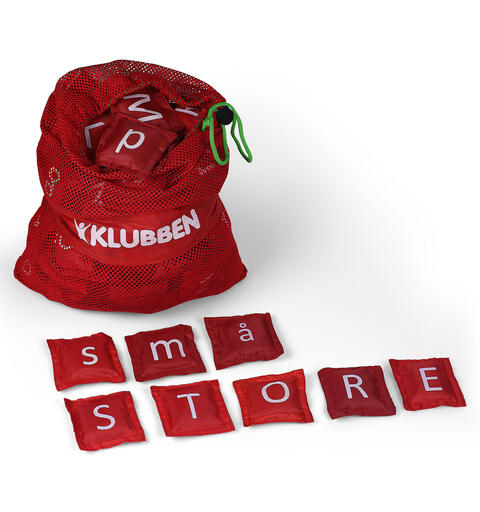Klubben | Hernepussisetti kirjaimilla 142 kpl | Punainen