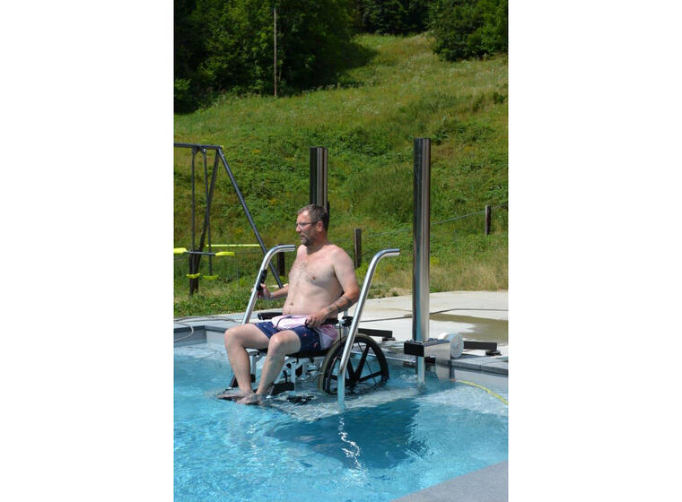 Hydraulic pool lift LM-EVO 