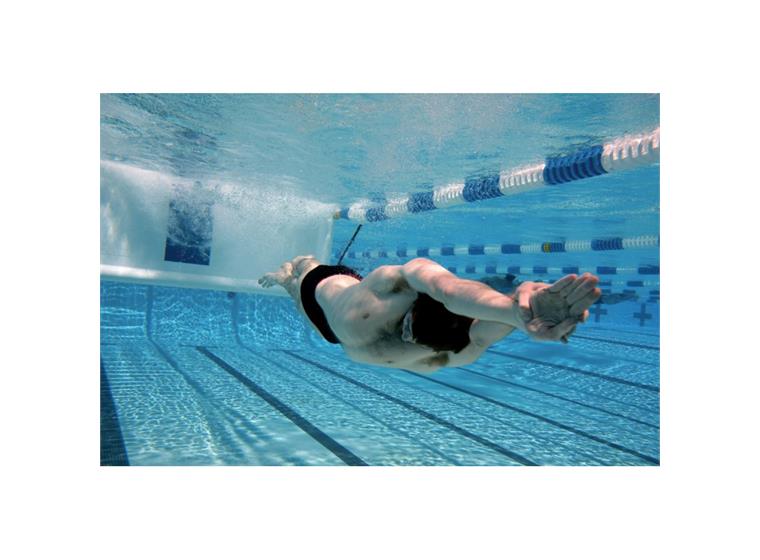 Finis Turnmaster Pro 205 cm Jakaa altaan kätevästi ja nopeasti osiis