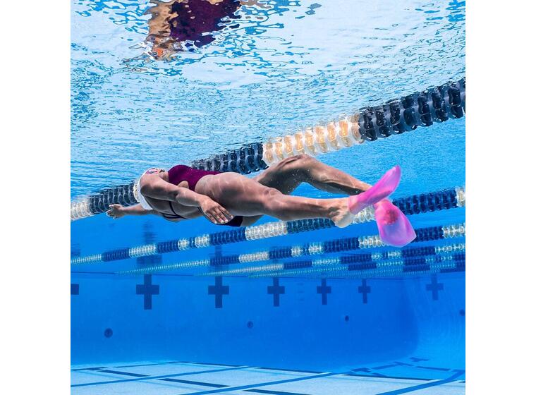 FINIS SlipFin Pro Uintievät S Vaaleanpunainen | Lyhyet evälehdet 