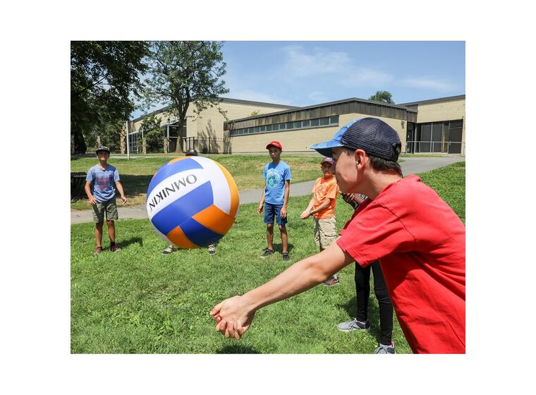 Omnikin® volleyball - 41 cm (5 stk.) Superlett volleyball til lek og trening 