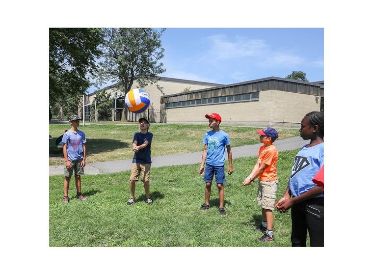 Omnikin® volleyball - 41 cm (5 stk.) Superlett volleyball til lek og trening 