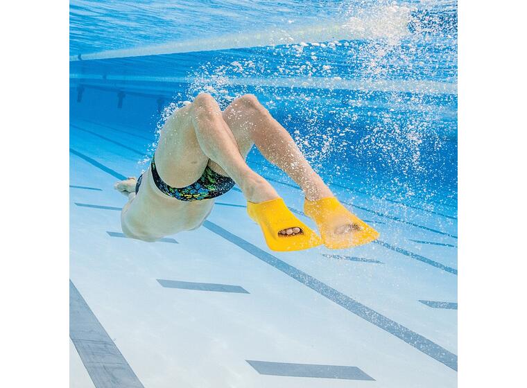 FINIS Zoomers Gold Size G 