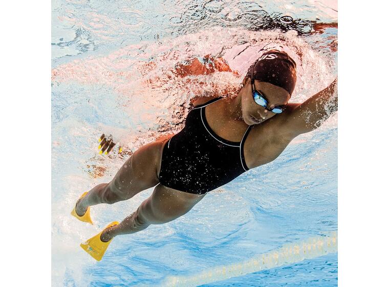 FINIS Zoomers Gold Size G 
