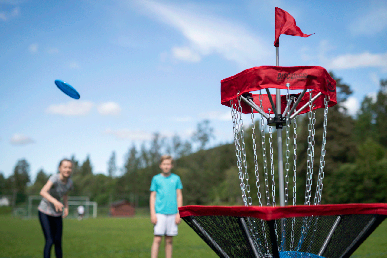 Frisbeegolf-leikki