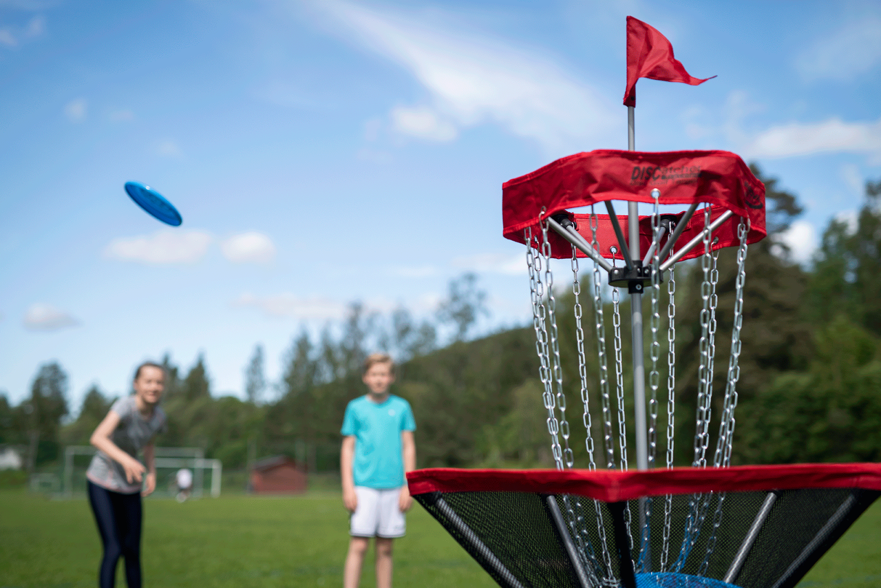 Frisbeegolf leikki