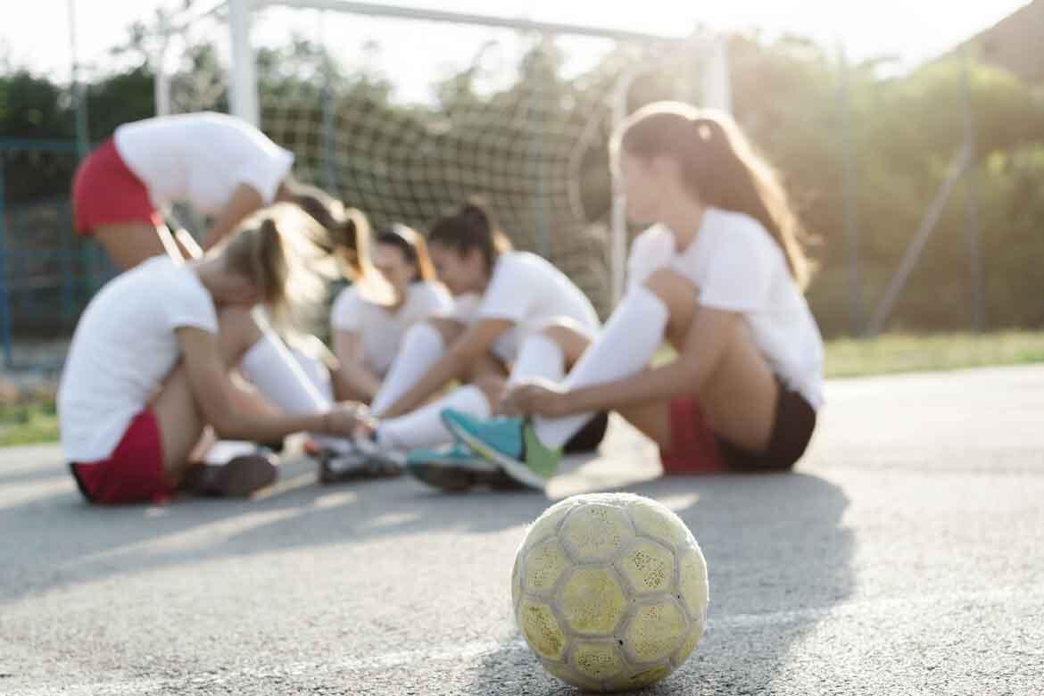 Käsipalloleikit vauhdilla, yhteistyöllä ja onnistumisen tunteella Klubbensport.se