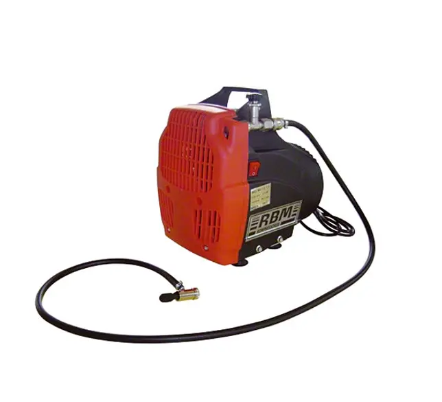 Pallokompressori MK 110 Pumppaa pallon muutamassa sekunnissa 