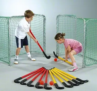 Sport-Thieme&#174; School J&#228;&#228;kiekkosetti Sis. maalit ja mailat