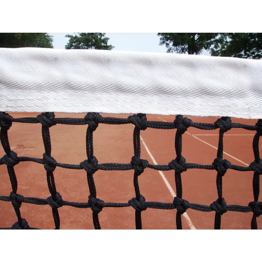 Single-Row Tennis Net with  Tensioning R ope at the Bottom 