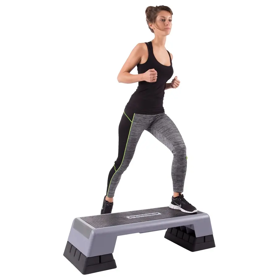 Sport-Thieme Aerobic Steppilauta 97x36 cm, 5 v. takuu, säädettävä korkeus 