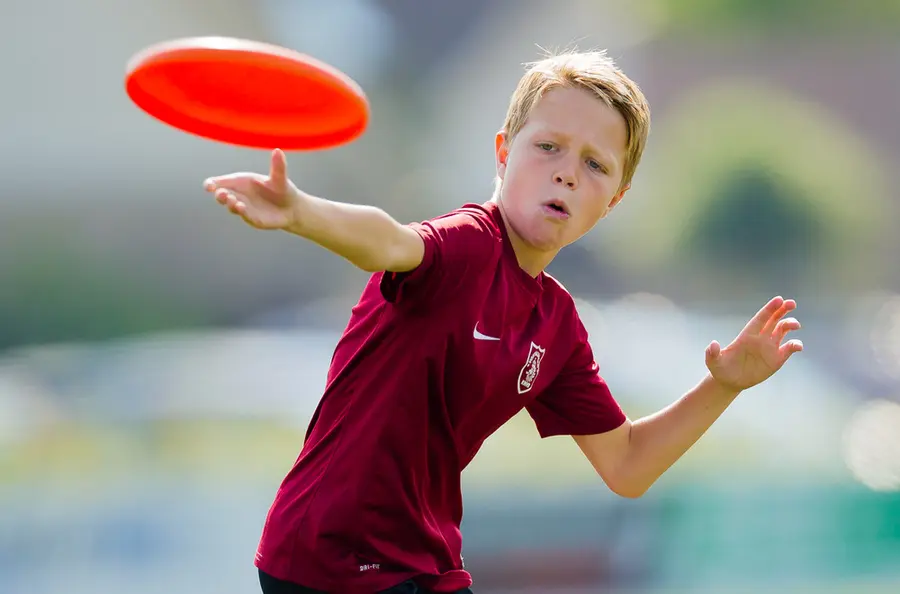 KanJam® Frisbeepeli | 4 henkilöä Aktiviteetti kouluun ja vapaa-aikaan 