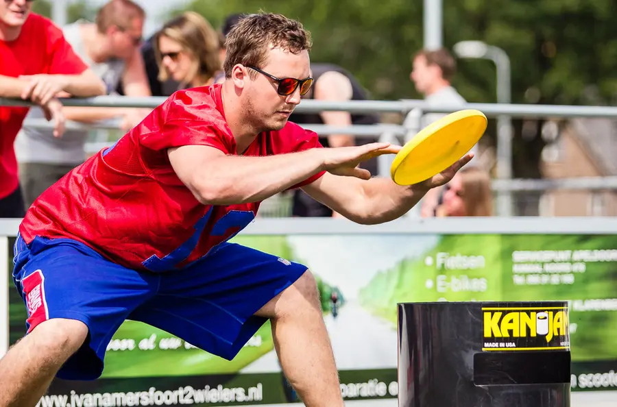 KanJam® Frisbeepeli | 4 henkilöä Aktiviteetti kouluun ja vapaa-aikaan 
