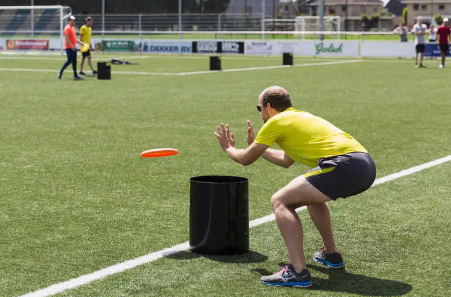 KanJam® Frisbeepeli | 4 henkilöä Aktiviteetti kouluun ja vapaa-aikaan 
