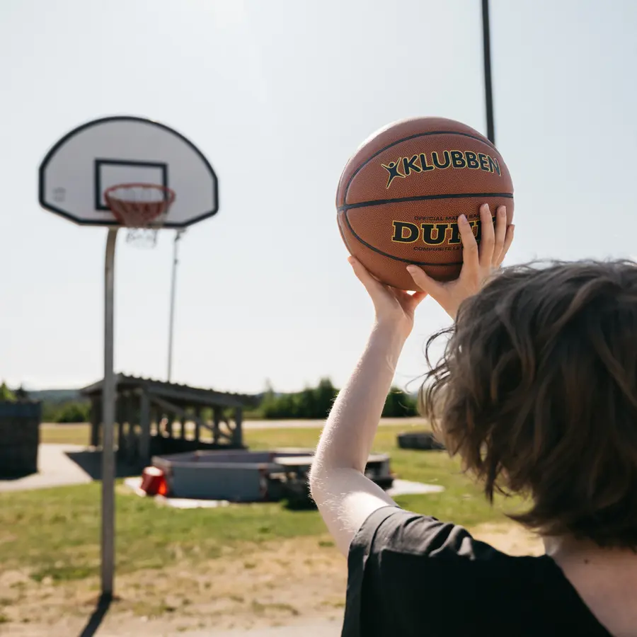 Koripallo Klubben Dunk (10) Sisälle ja ulos | Koot 6 ja 7 