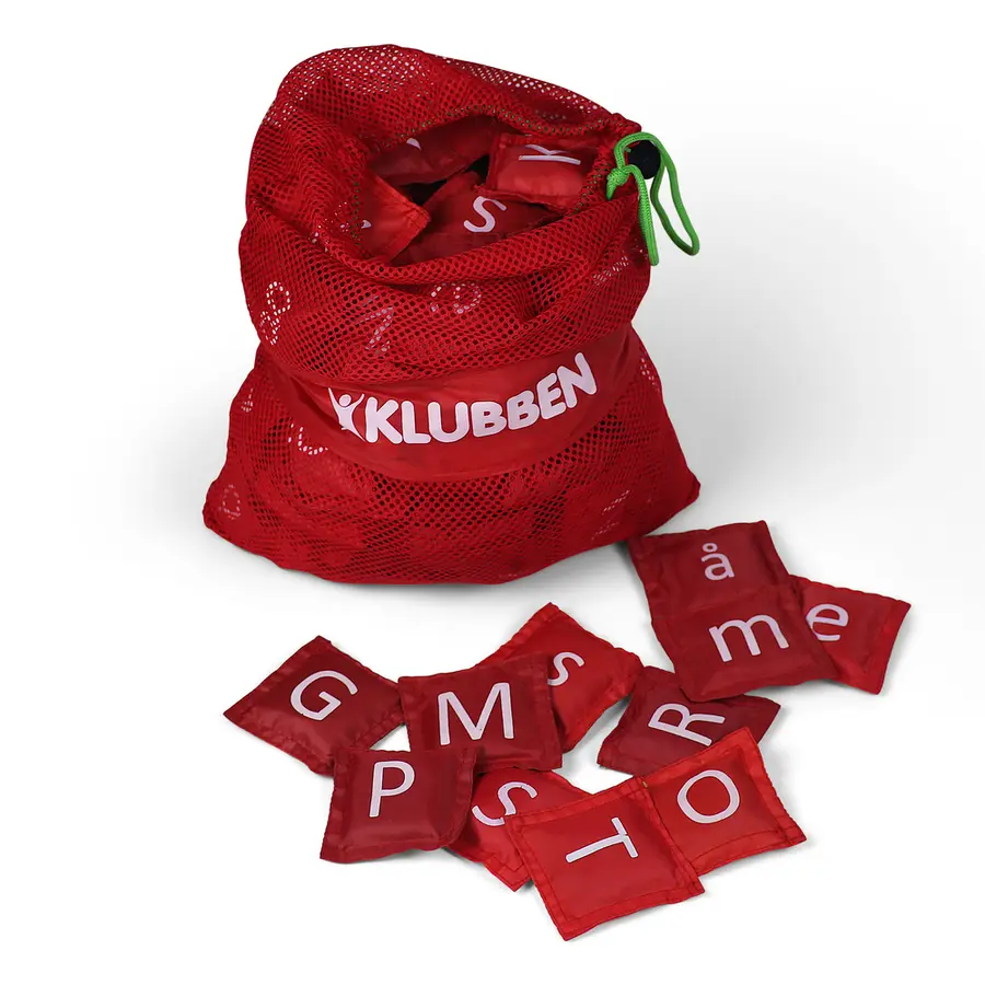 Klubben | Hernepussisetti kirjaimilla 142 kpl | Punainen 