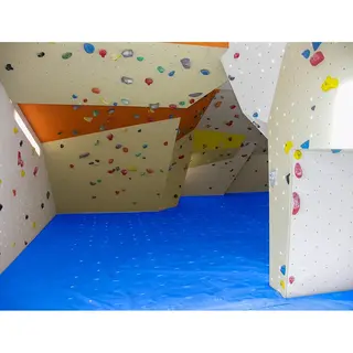 Sport-Thieme | Kiipeilyseinän turvamatto Tilaa haluamasi koon mukaan