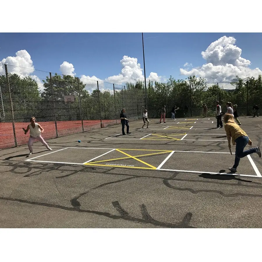 Street Racket | Koulusetti Uusi mailapeli kouluille ja ryhmille 