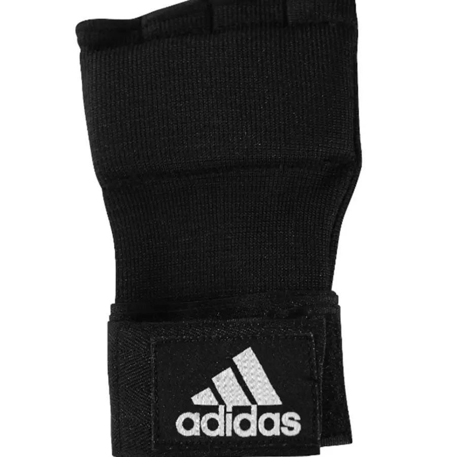 Adidas | Harjoitushanskat M | Nyrkkeilysiteellä 