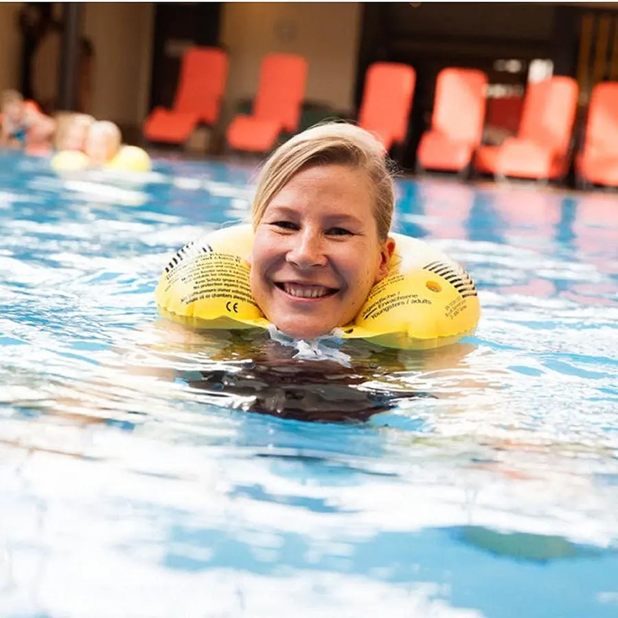 Uimakauluri Schwimmi Junior 30 - 60 kg 