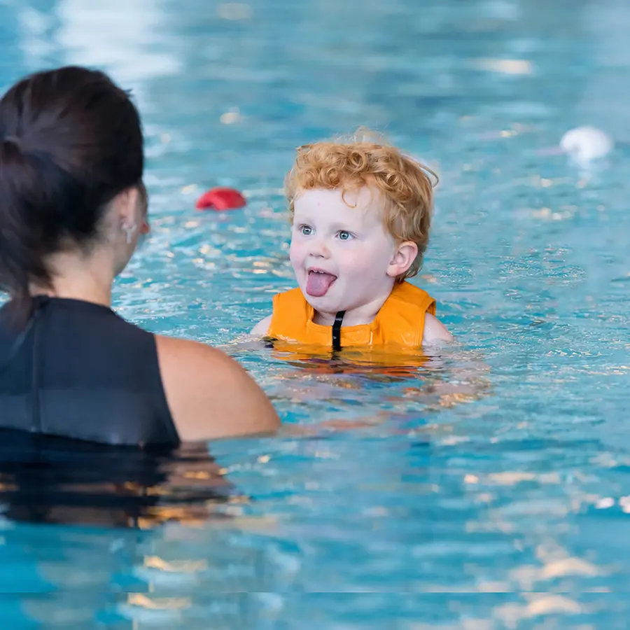 EasySwim | Pro Jacket  M Uimaopetus- ja kelluntapuku 