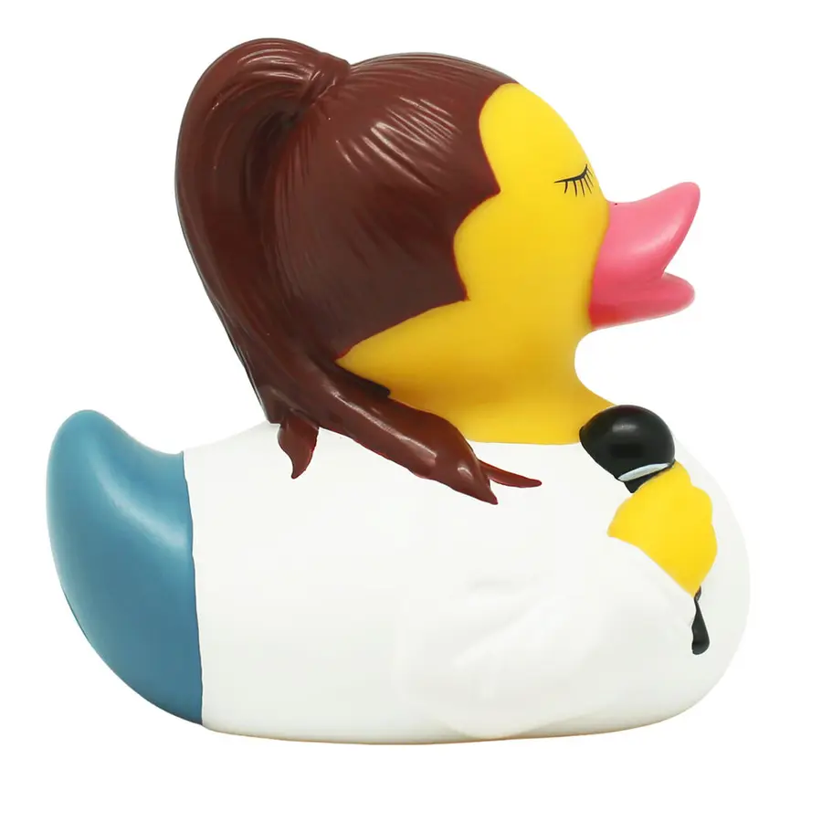 Singer Duck 