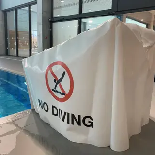 Suojapeite | L&#228;ht&#246;telineille Tekstill&#228;: No diving