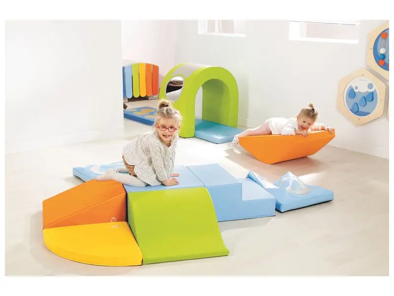 Wesco | Mini Vaahtomuovipalikat 144x96 cm | 5 Elementtiä 